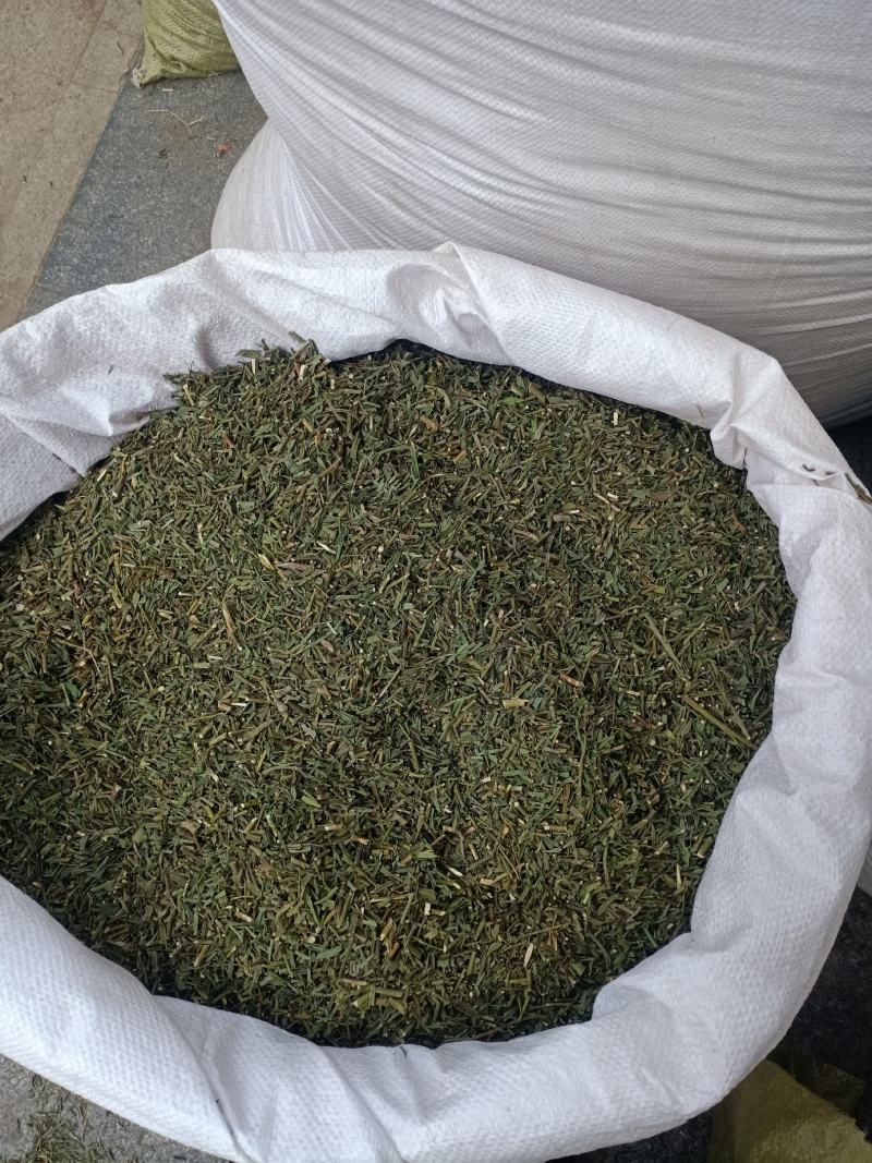 柴胡，中药材柴胡柴胡质量保证经营各种中药材欢迎咨询合