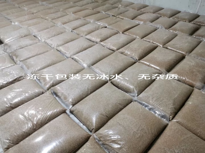 河蟹、小龙虾、黄骨鱼、高蛋白昆虫饵料、无损水质