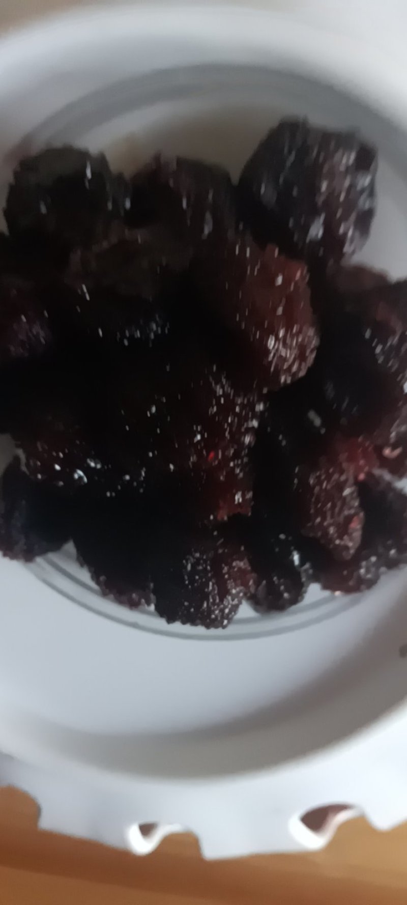 农家自种的杨梅，新鲜酸甜好口感1斤为—件包邮。