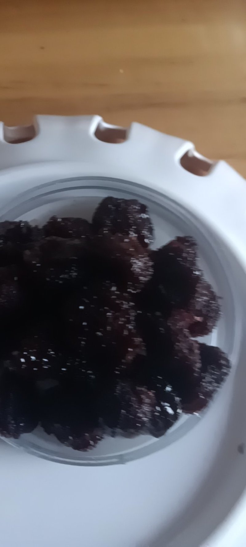 农家自种的杨梅，新鲜酸甜好口感1斤为—件包邮。