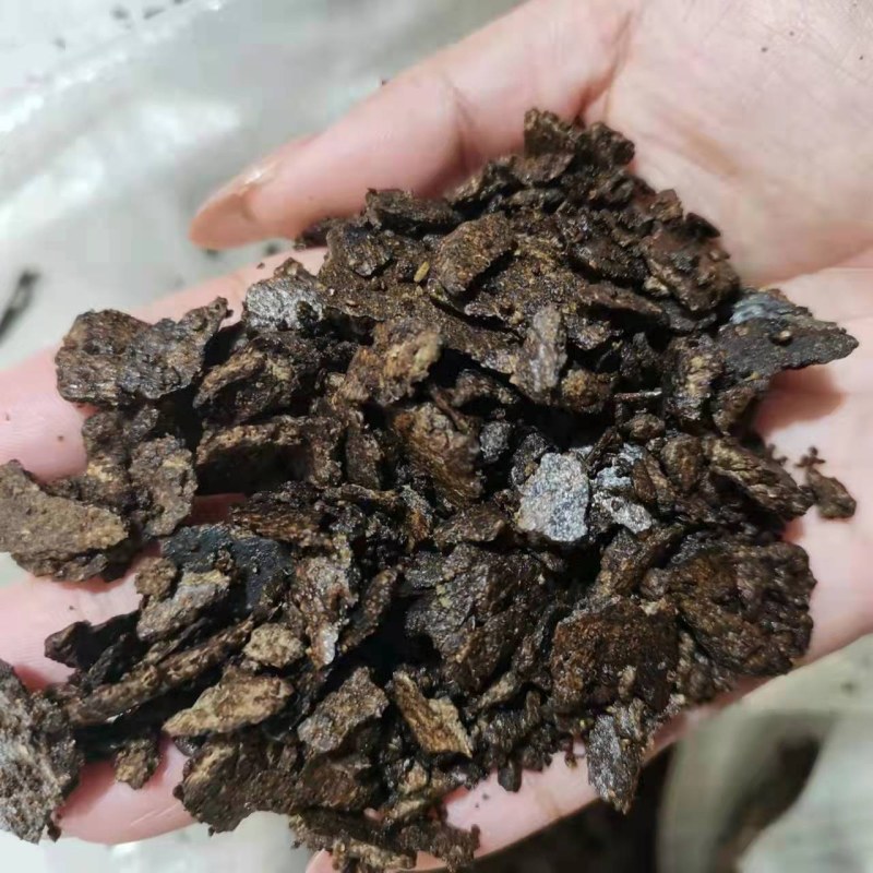 大量出售花生饼味香浓郁，家禽家畜饲料