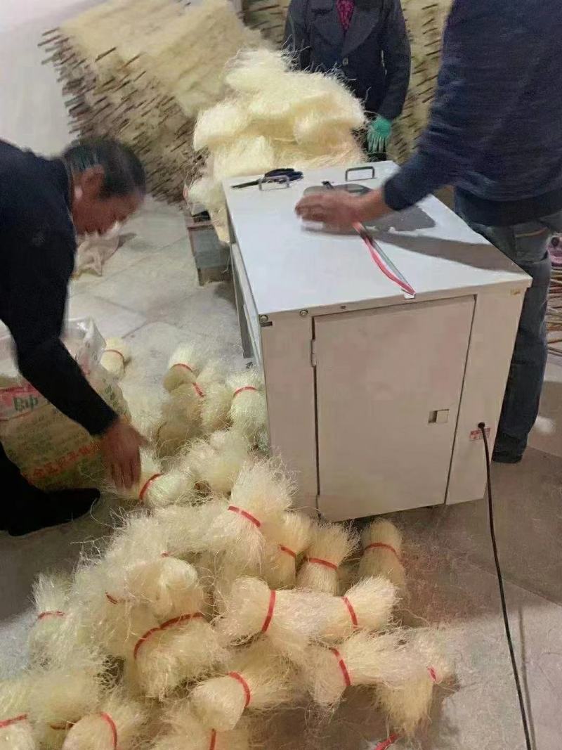 豌豆粉丝手工晾晒一件50把左右展销会地摊