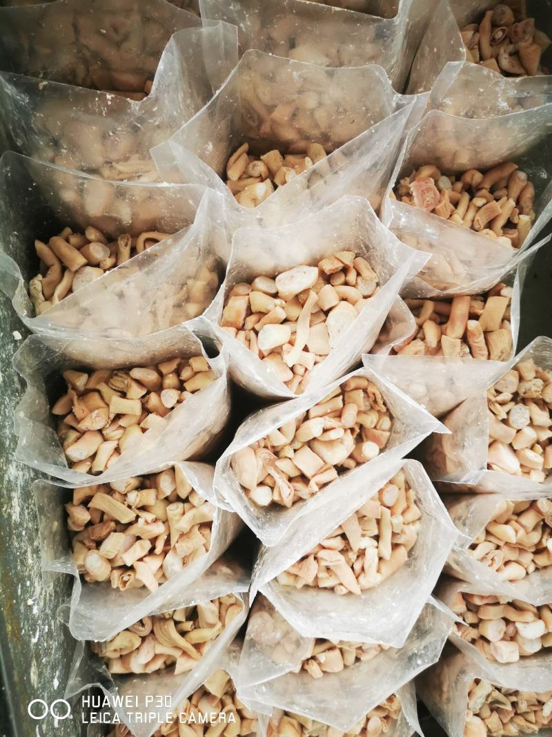羊肠，冷链物流发货，大部分都是细的羊肠，都是现煮