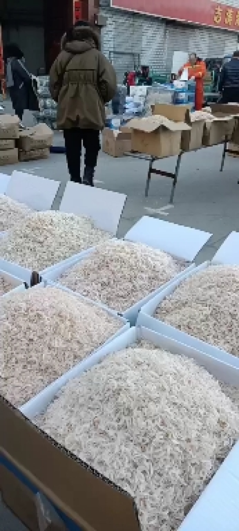 无盐淡干虾皮，干度好盐分低，货源充足，量大优惠，不包邮