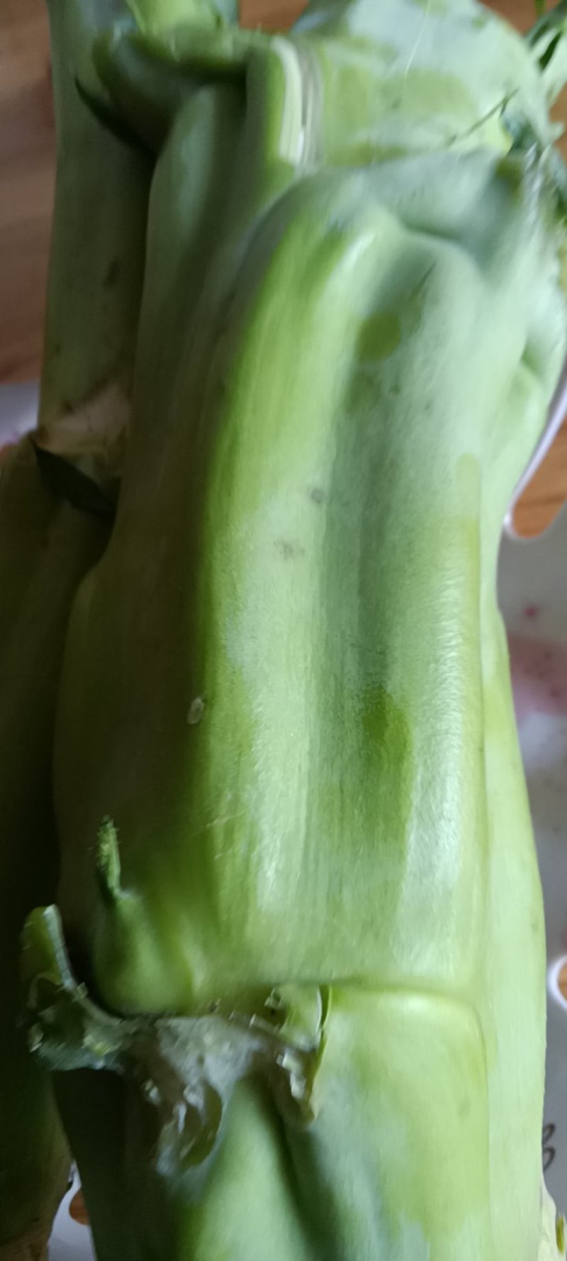 农民自种的菜棒棒菜棒芯，新鲜好吃10斤为—件包邮。