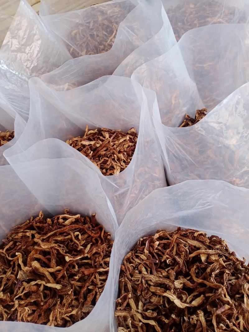 茄子干茄子条，茄子皮茄子片，没有碎的，好嫩。糯米茄子。