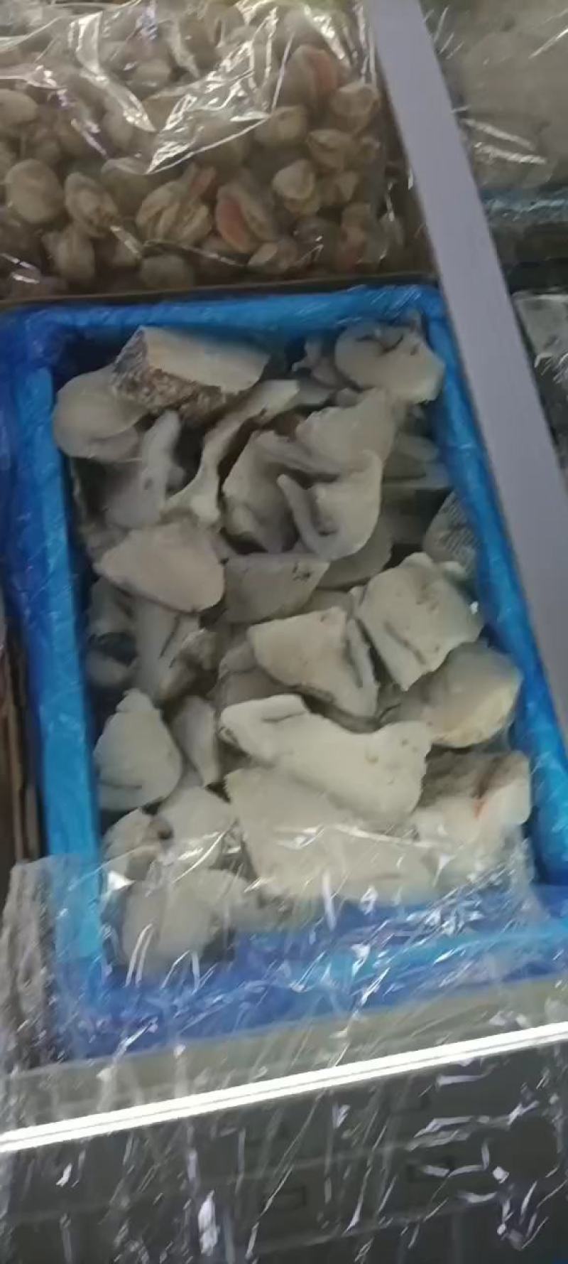 工厂直销店深海鳕鱼小块低价出售