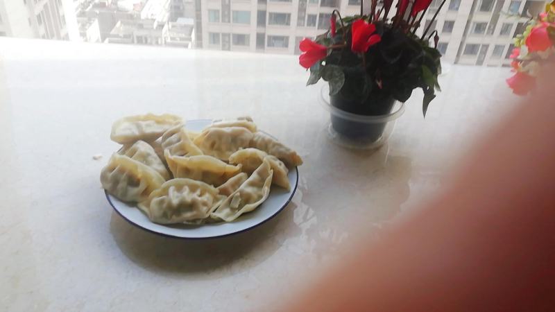 蒸饺煎饺锅贴4斤速冻饺子营养早餐玉米饺速食水饺包子食