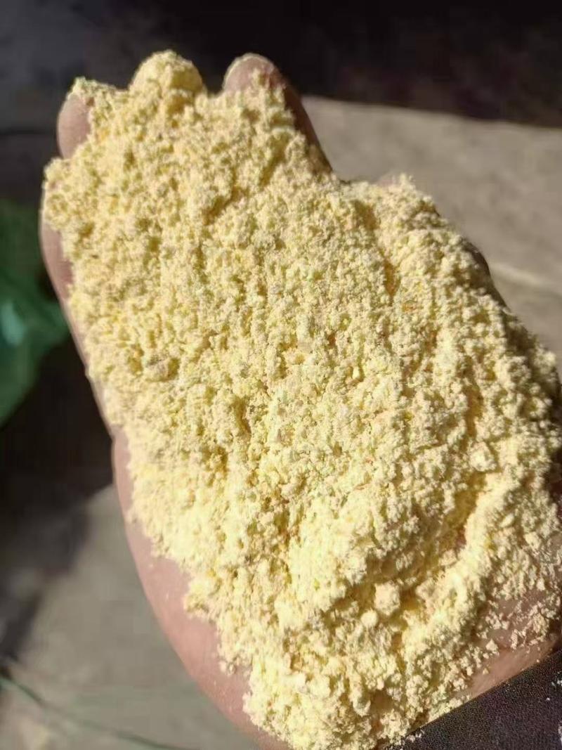 玉米粉，指标可以代替40%玉米。节省成本。