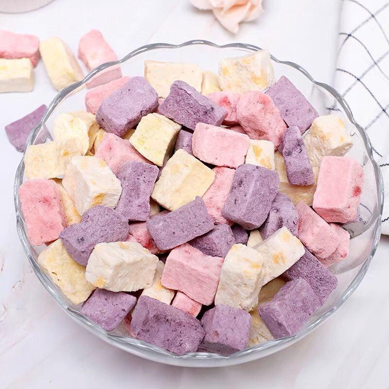 冻干酸奶块果粒块草莓黄桃水果干吃零食品网红儿童休闲特色小