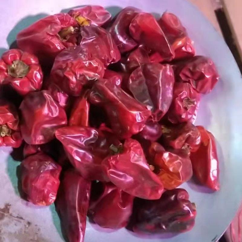 贵州灯笼椒，增香，主要用于中餐，火锅，重庆小面