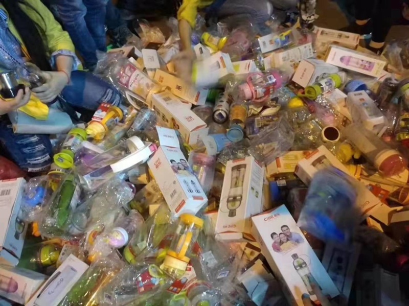 太空杯5元模式太空杯批发摔不破水杯地摊夜市赶大集热销