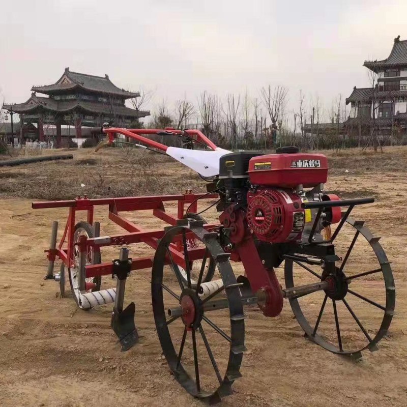 微耕机带土豆地瓜覆膜机可加滴灌打药花生农作物蔬菜铺地膜机