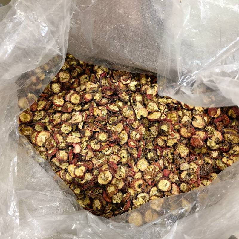 山楂带籽统货，当年新货，可以打粉，货好价格低，量大从优