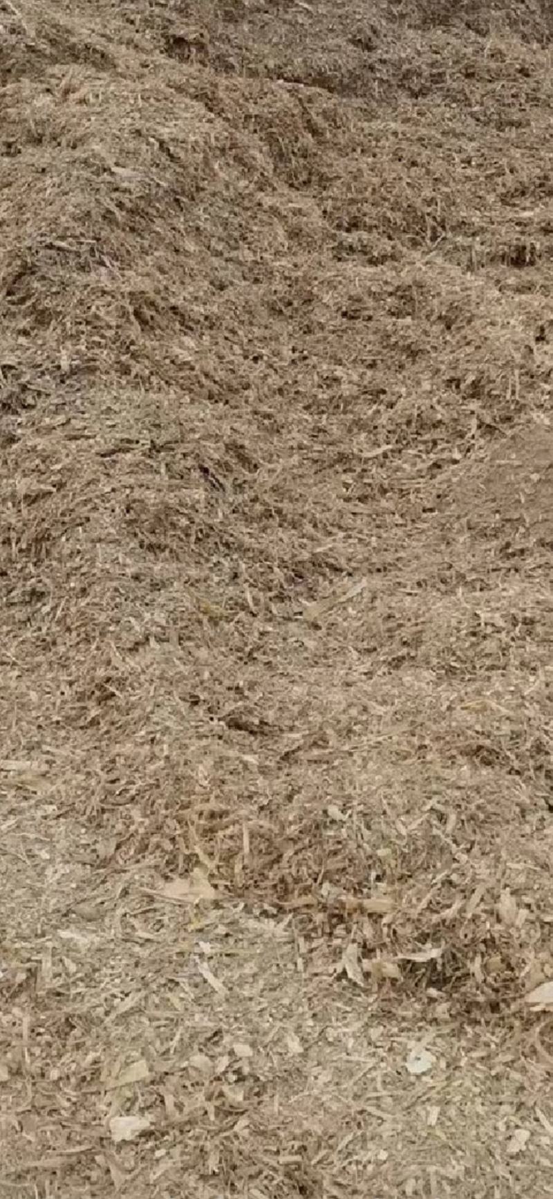 长年出售秸秆原料，山羊和胡羊！品种优良质优价廉，欢迎选购