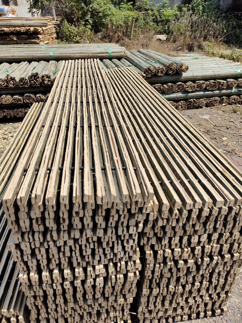 竹羊床漏粪板厂家，各种规格齐全，可定做，原产地批发