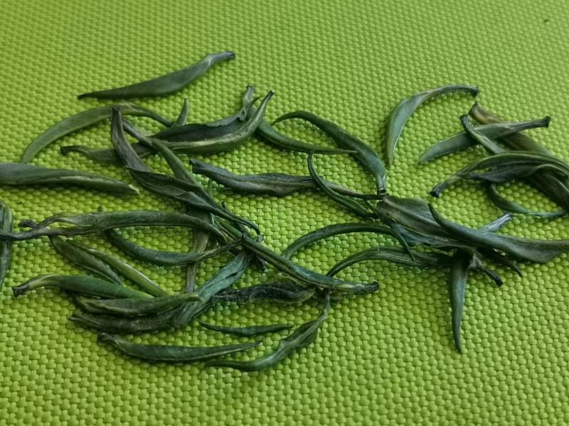 竹叶青原料：普洱云抗十号等级：特级单芽今日竹叶青