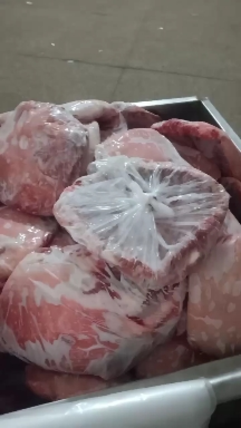 羔羊排，内蒙羔羊排一片三斤多，厂家发货，量大优惠。