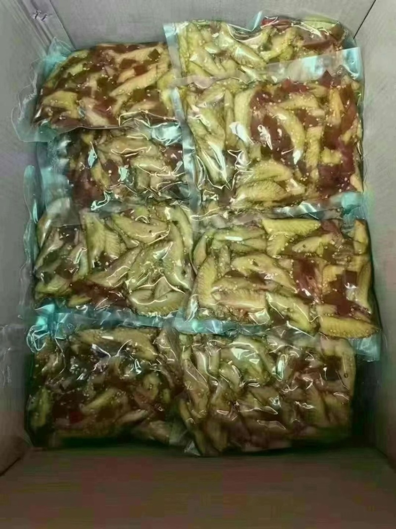 四川特色自贡特产，冷吃鸡尖，麻辣鲜香，厂家直销