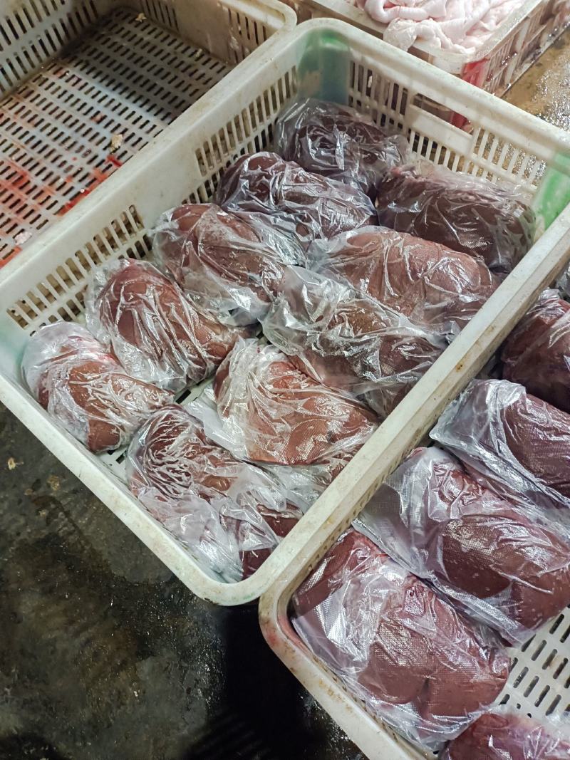 精品羊肝，去胆羊肝，可长期供货，可视频看货，保质保量。