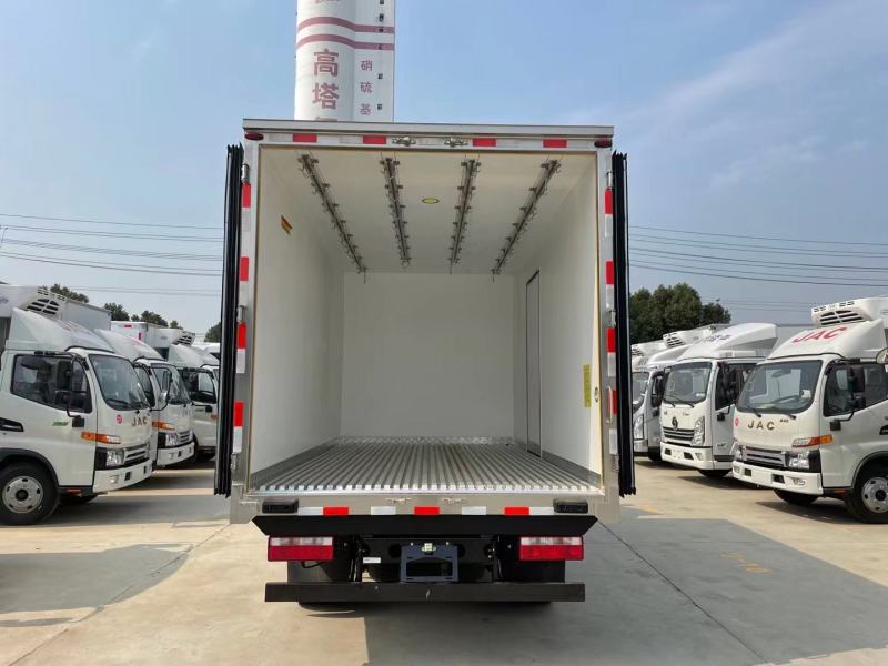 解放150马力現车