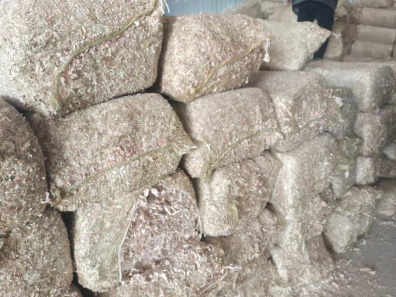 大蒜皮，牛羊优质饲料，牛羊养殖专用，保护肠胃好消化，欢迎联系