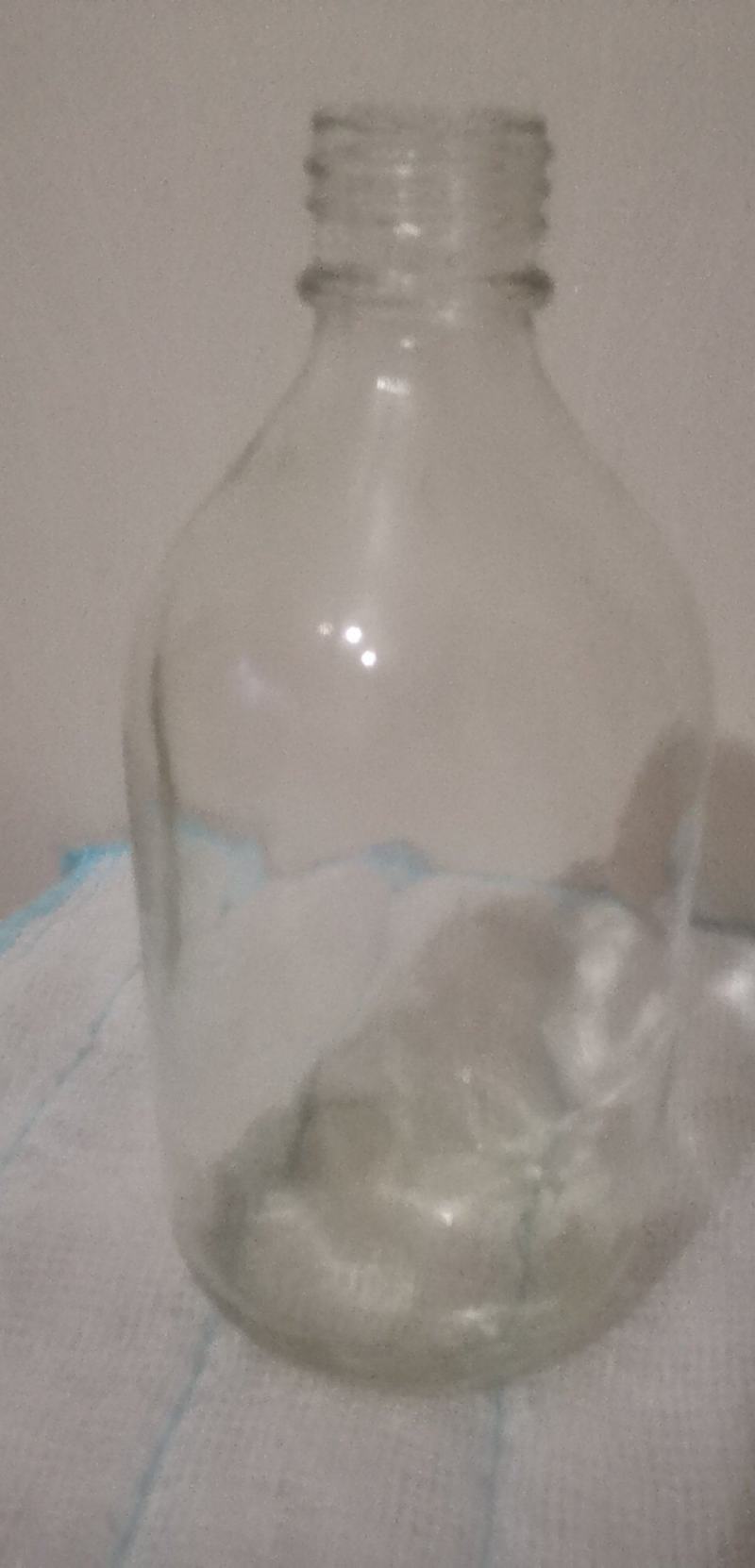 500毫升小螺丝口耐酸防腐蚀玻璃瓶