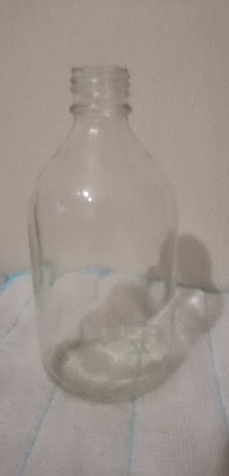 500毫升小螺丝口耐酸防腐蚀玻璃瓶