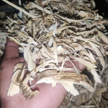 沉香自身的含油脂量丰富那么奇楠沉香勾丝