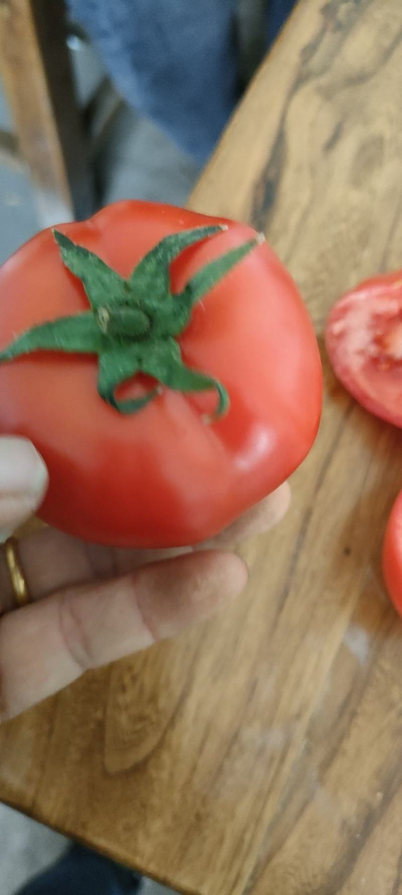 大红西红柿
