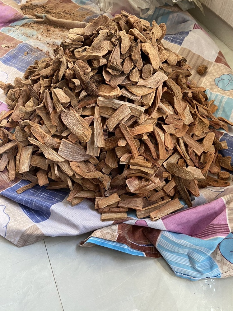 锁阳片去皮甘肃酒泉沙漠人参精品泡茶煲汤炖肉