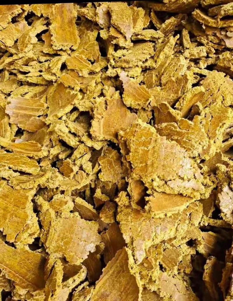 纯棉籽饼粕，可以代替一些豆粕，棉籽饼虽然蛋白高可以要贪杯