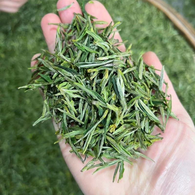 岳西翠兰。清明前头茶，味道鲜美。欢迎订购