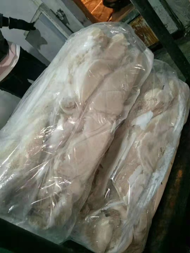 半成品牛肚，熟牛肚长期有货，物美价廉，质量稳定