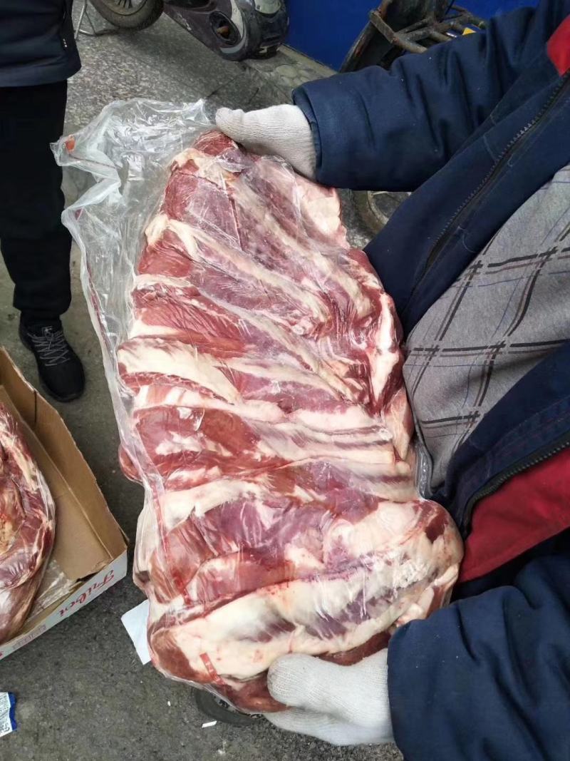 牛腩粒原切牛腩粒，各种包装，各种规格，欢迎各位老板来