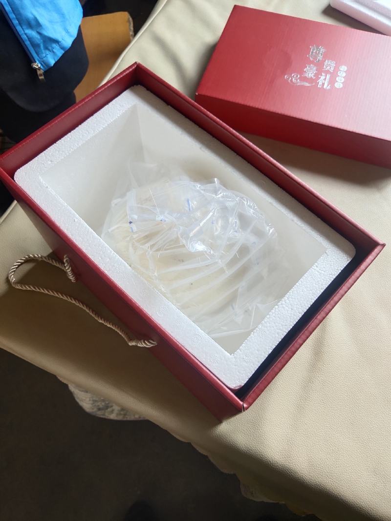 鸵鸟蛋，口感细腻，营养丰富.自家农场养殖.保证新鲜.