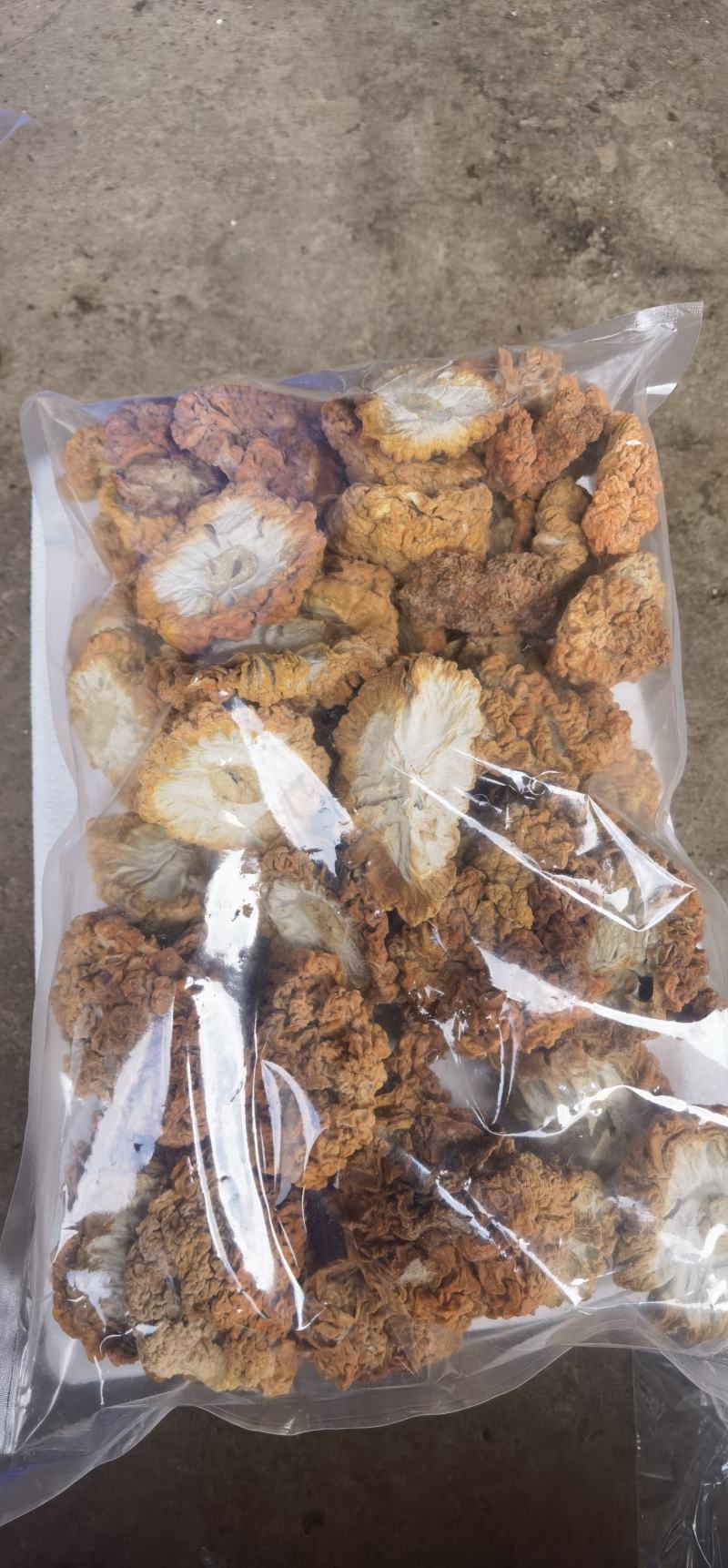 烘干有机金耳