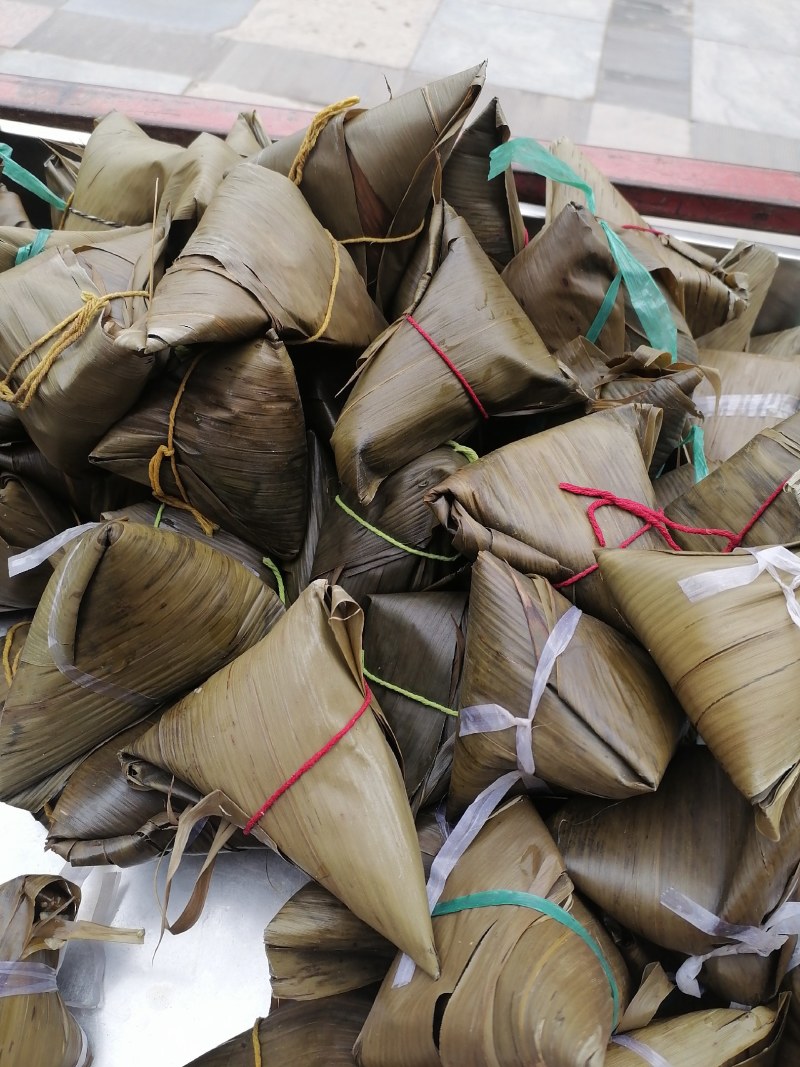 陕西渭南各种红枣蜜枣豆沙黑米八宝系列鲜粽子