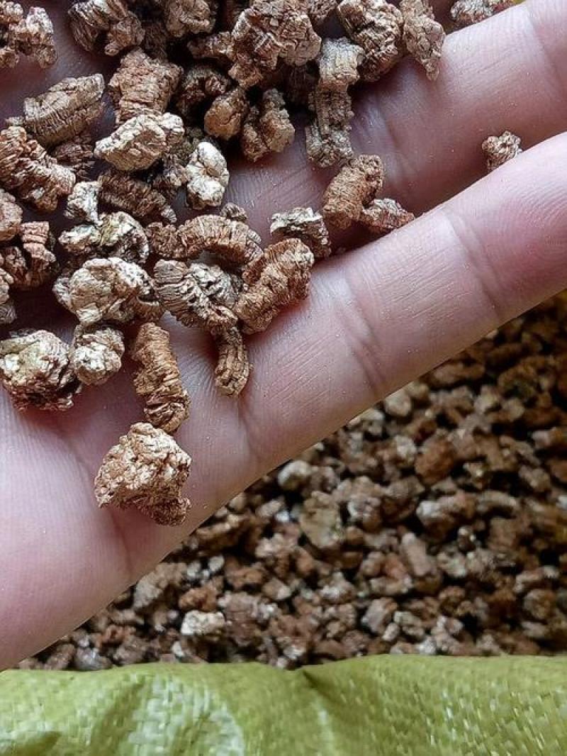 蛭石颗粒花用扦插月季养花孵化多肉育苗珍珠岩保水疏松透气