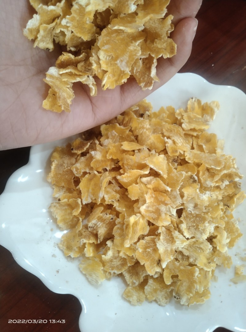 蒸汽压片熟化玉米，压片玉米，整片压制，质量稳定
