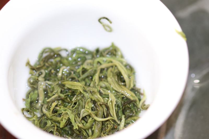 新茶毛尖毛峰2025新茶第一锅上市嫩栗香春天的味道明前春