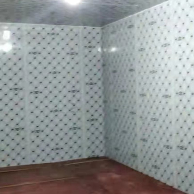 冷库3*6*2.6米保鲜库一个，用了三个月，风冷一体机