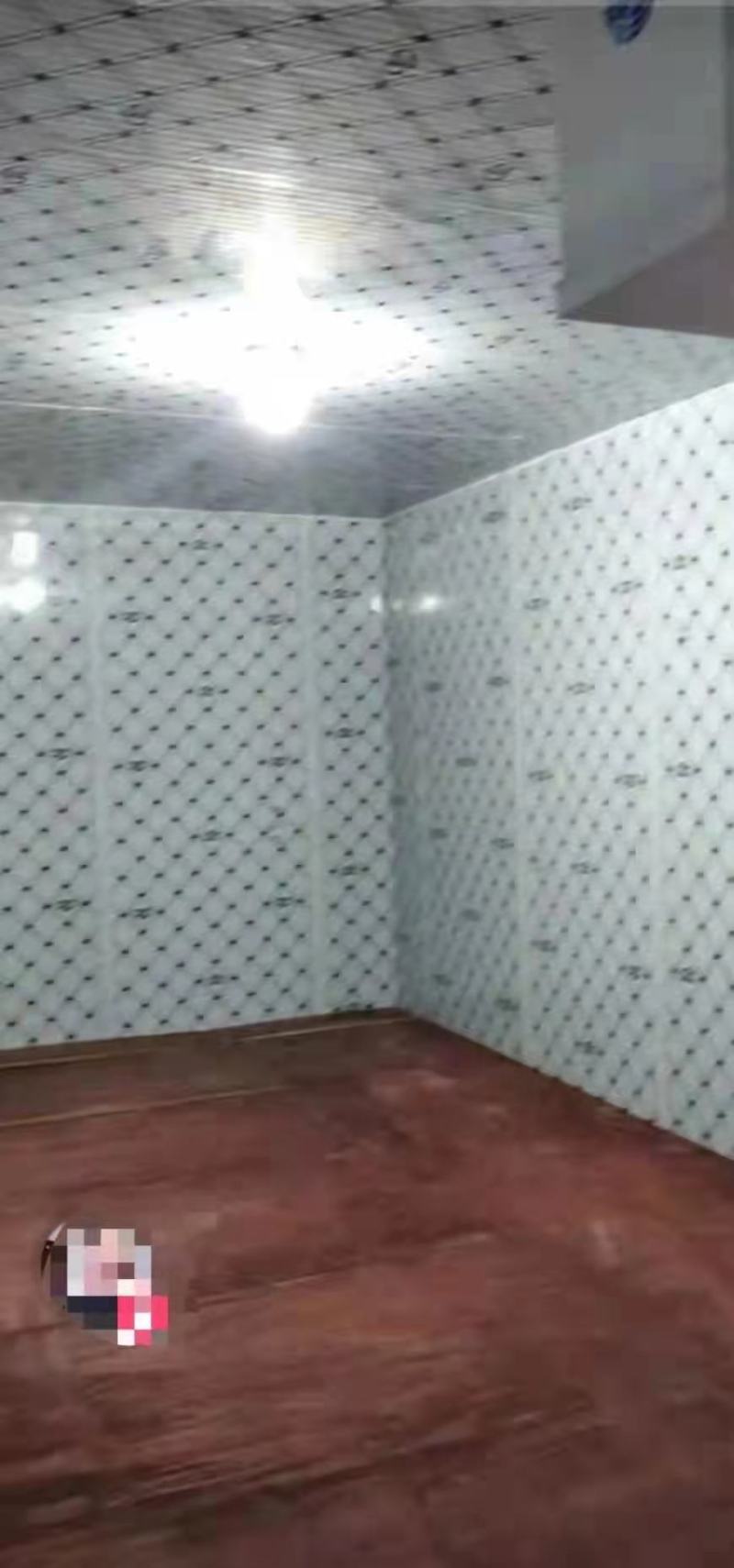 冷库3*6*2.6米保鲜库一个，用了三个月，风冷一体机