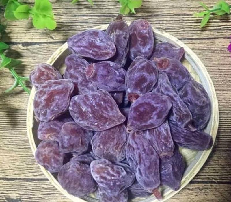 黑瓜子梅甜酸无核梅肉果脯褐色槟榔梅樱桃梅瓜子梅蜜饯