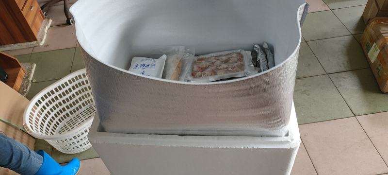 海产品:金鲳鱼，马鲛鱼，金线鱼，海虾，墨鱼肉饼，瑶柱，等