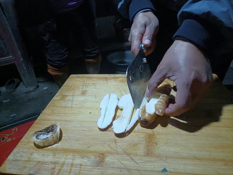 贵州天麻深山林下仿野生种植药食同源新鲜现挖