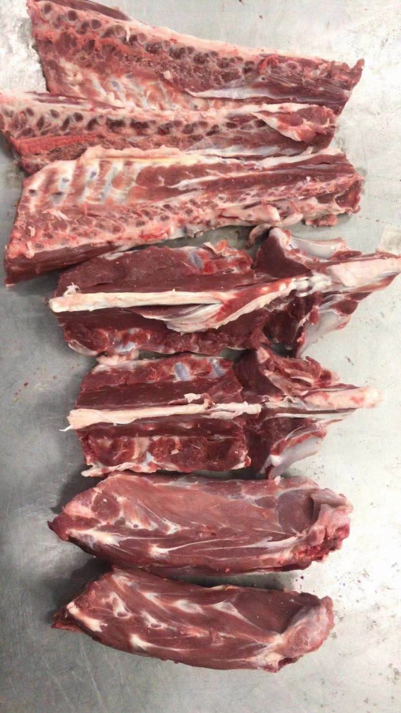 加肉羊蝎子，含肉量高，价格合适，可根据客户要求锯断