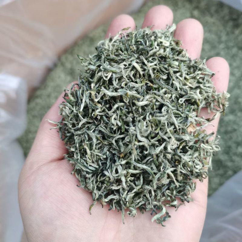 纯手工碧螺春，入口回甘，香味十足。欢迎定制
