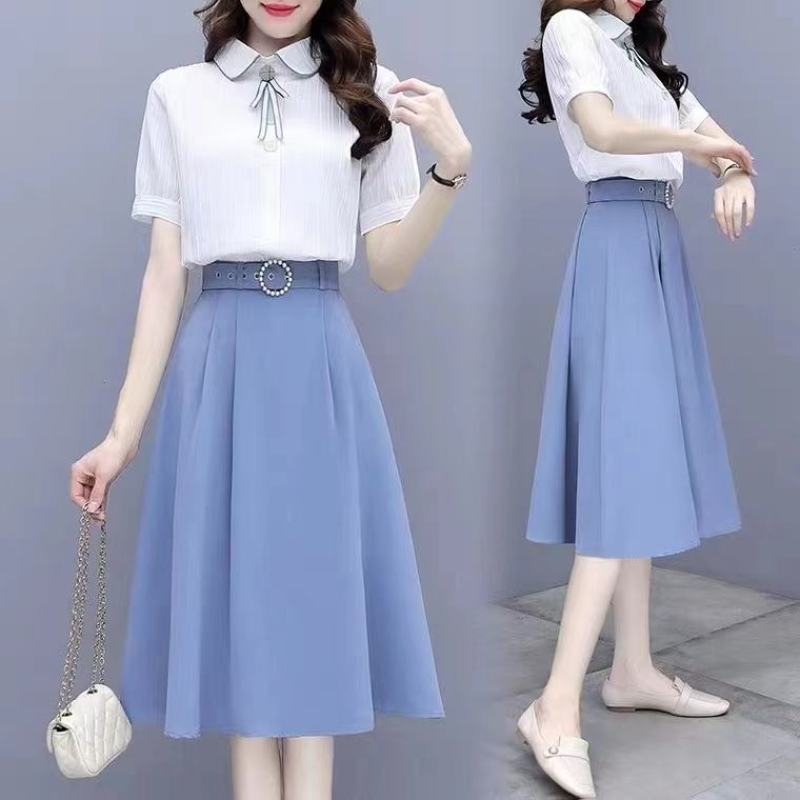 女装杂款1426件，款式有打底衫，体恤衫，连衣裙，半身裙