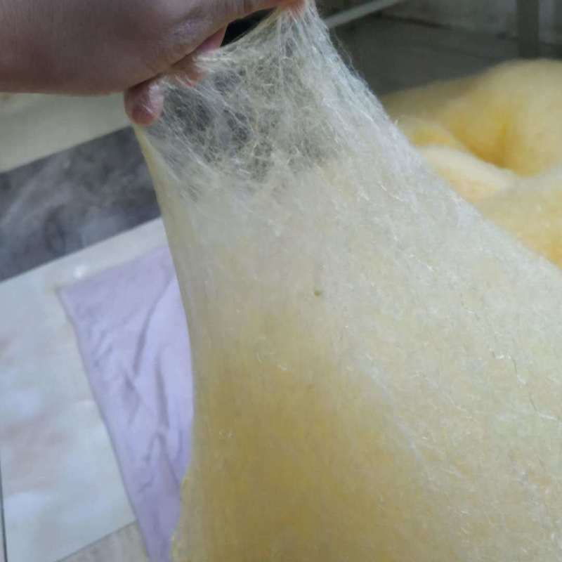 纯手工黄金蚕丝，双宫黄色萤手工制作棉兜，质量保证。